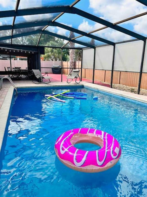 タンパ Vintage Family Scape + Heated Pool&Discountヴィラ エクステリア 写真